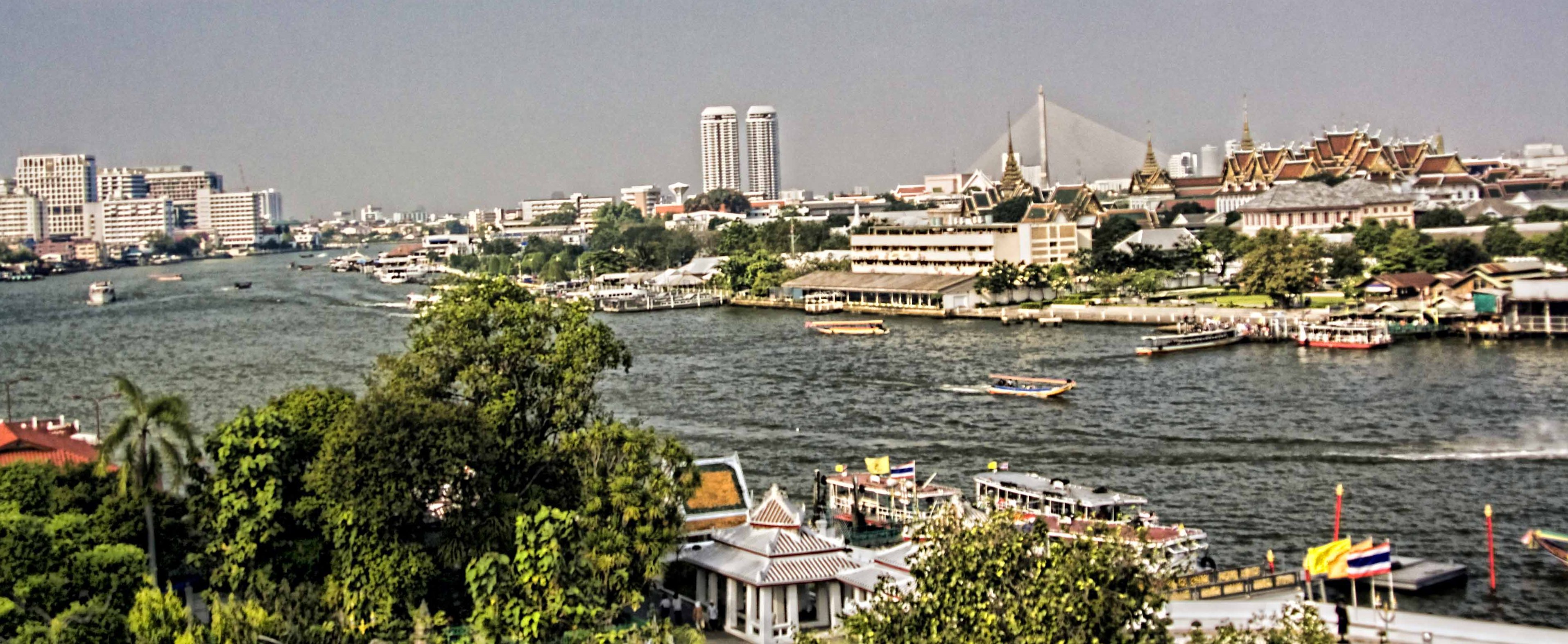 View of Chao Praya River and Royal Palace from the top terrace