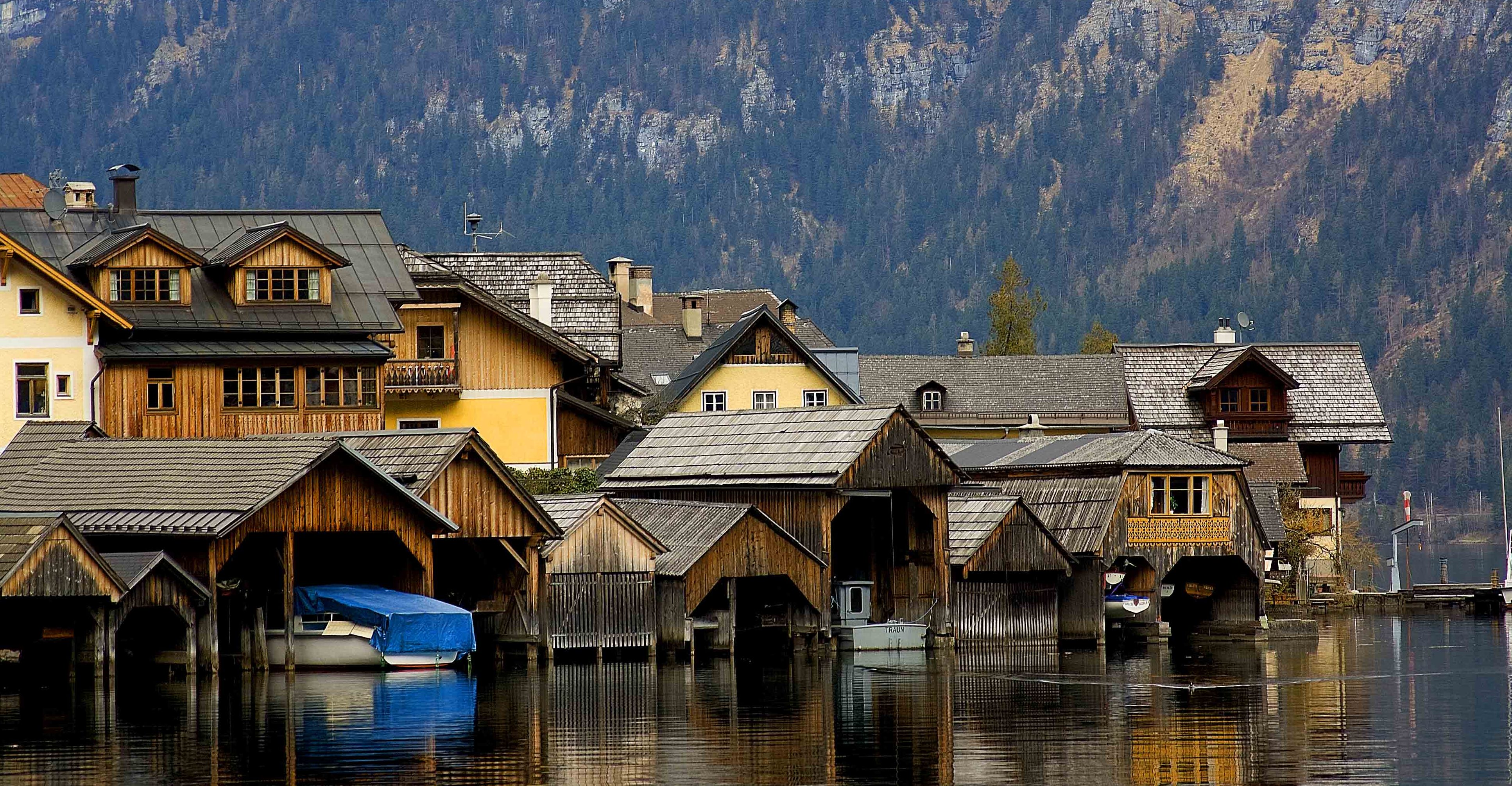 House boats in the village